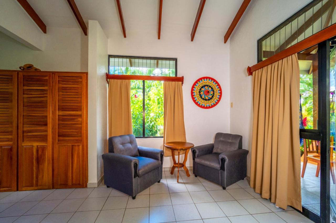 Hotel Colinas Del Sol Atenas Kültér fotó