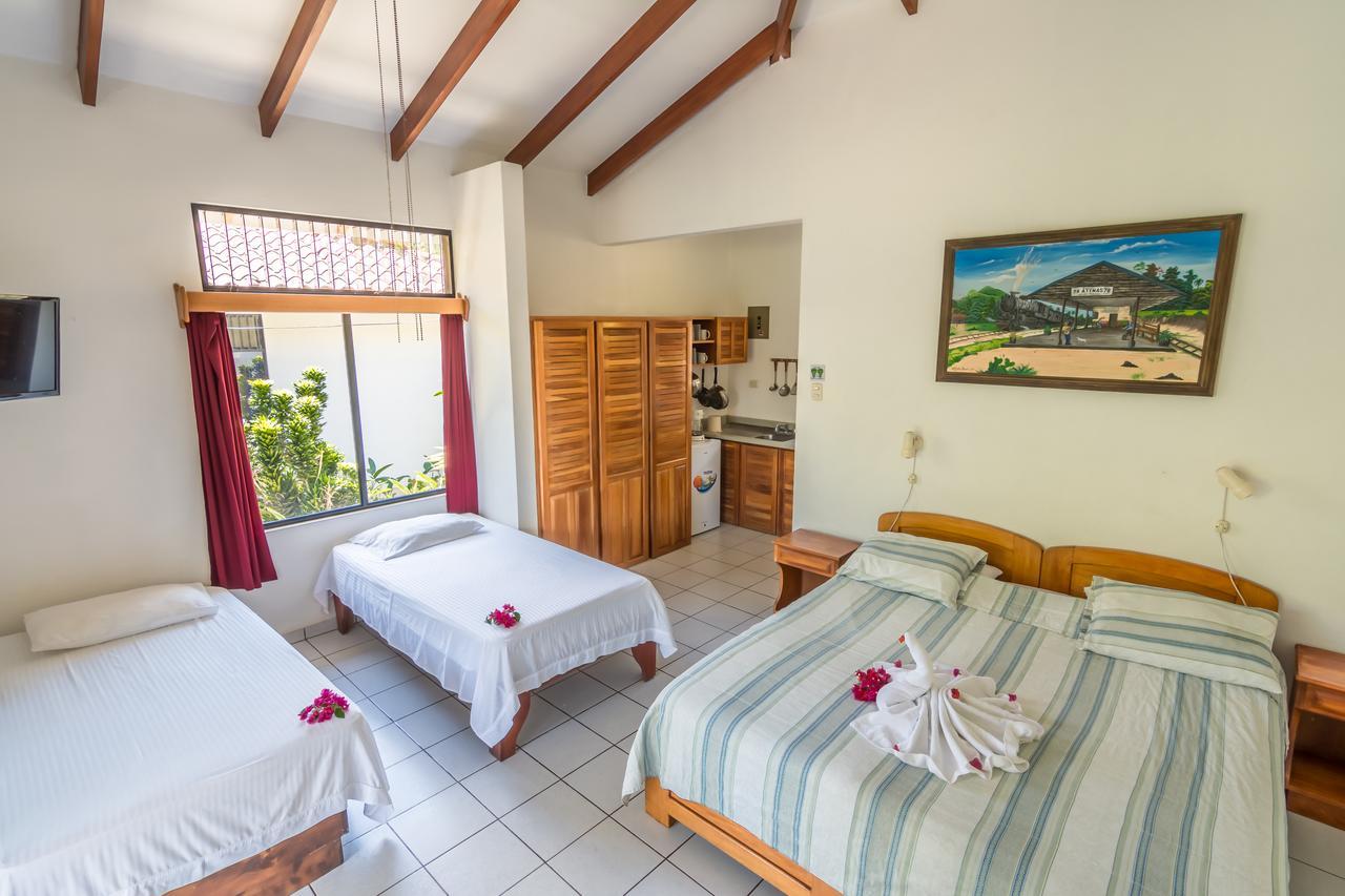 Hotel Colinas Del Sol Atenas Kültér fotó